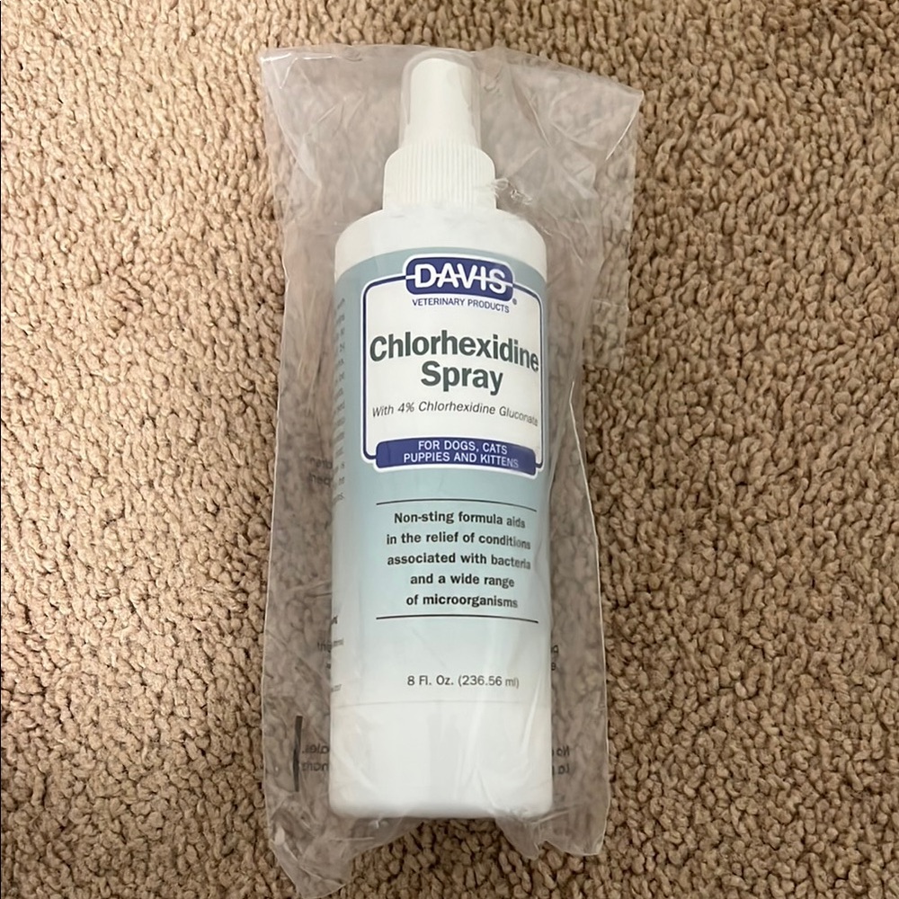 New Davis Chlorhexidine Spray for Pets